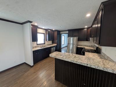 Mobile Home at 29303 Elm Flat Rock, MI 48134