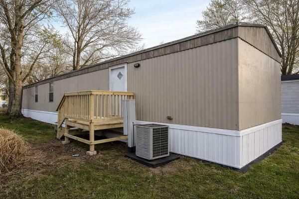 2011  Mobile Home For Sale