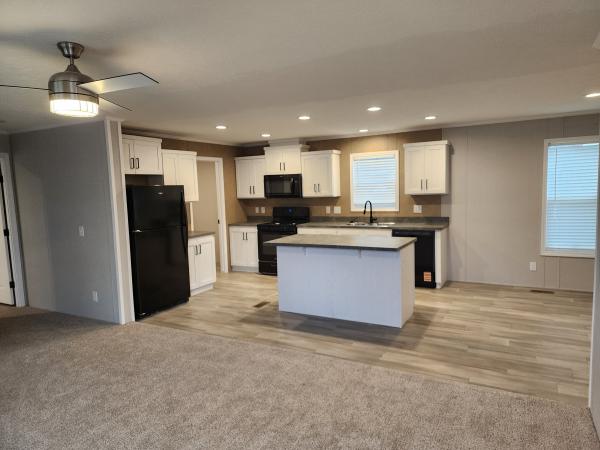 2026 Champion RAPB2460H42096 Mobile Home