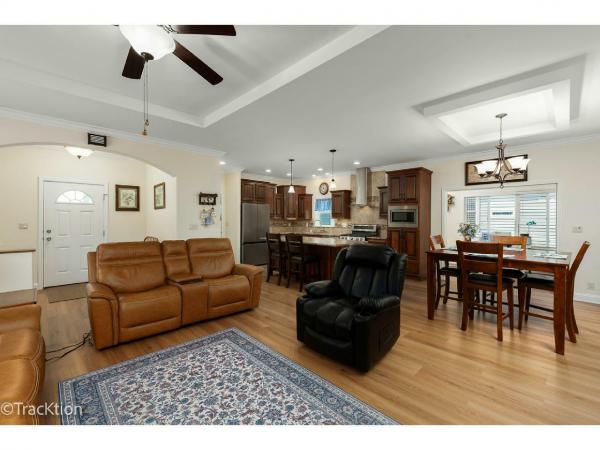 2015 Skyline Jefferson Park Manufactured Home