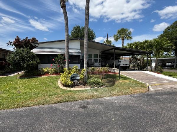 1990 Chandeleur Homes Mobile Home For Sale