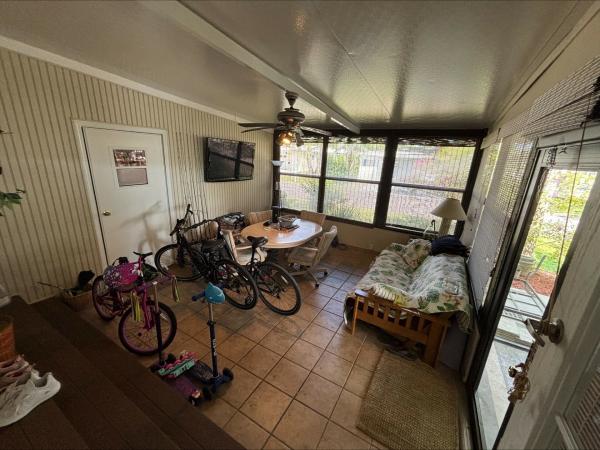 1990 Chandeleur Homes Mobile Home