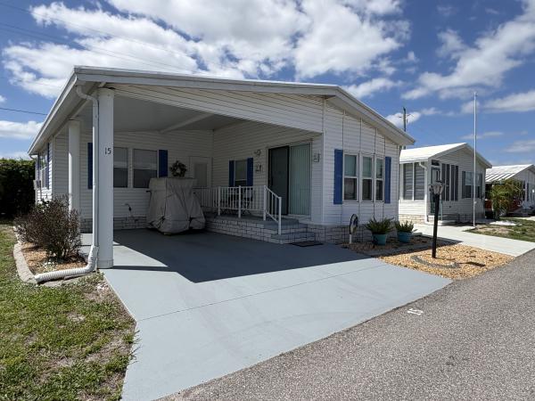 1993 Homes of Merit Mobile Home For Sale