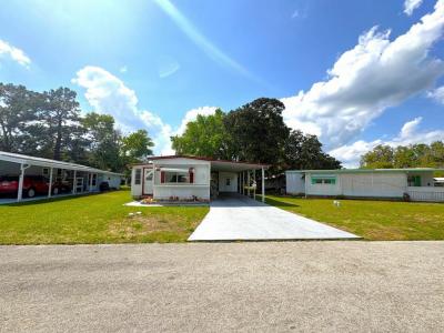 Photo 4 of 20 of home located at 2108 Fosters Pl. Brooksville, FL 34601