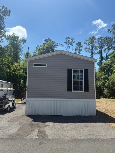 Mobile Home at 678 Queens Rd Gainesville, FL 32607