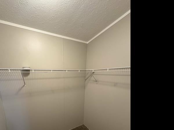 2005 Clayton Homes Inc Riverwood Mobile Home