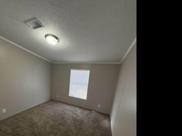 2005 Clayton Homes Inc Riverwood Mobile Home