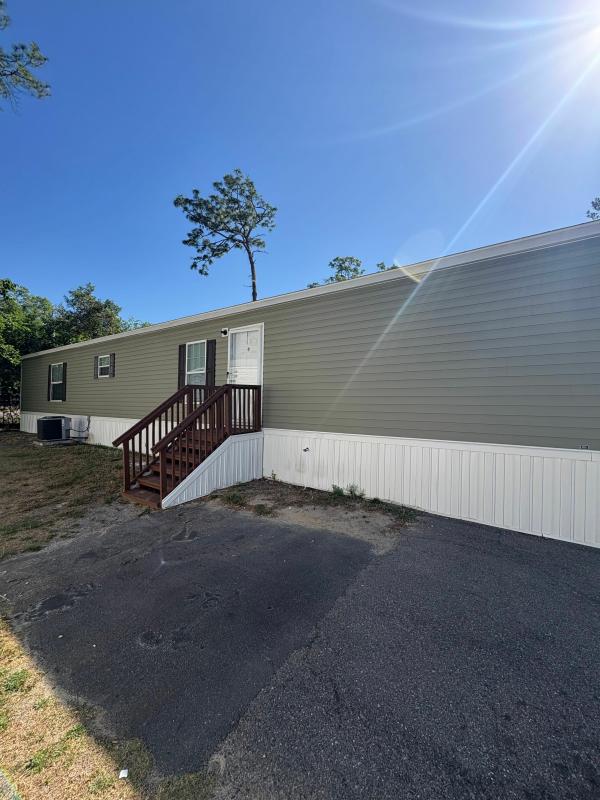Photo 1 of 2 of home located at 612 Queens Rd Gainesville, FL 32607