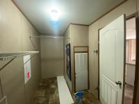 2014 CHAMPION HOME BUILDERS, INC REDMAN 12GRM2856A Mobile Home