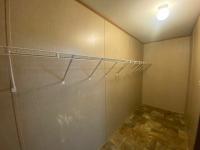 2014 CHAMPION HOME BUILDERS, INC REDMAN 12GRM2856A Mobile Home