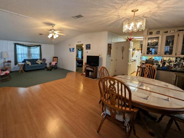 1995 Fleetwood Mobile Home