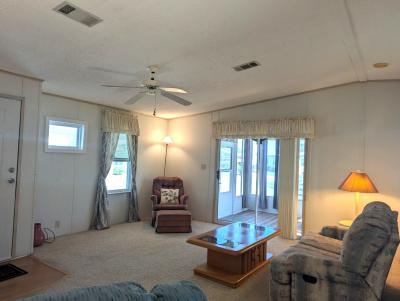 Photo 2 of 18 of home located at 2434 Bogie Circle Lot 585 Lakeland, FL 33810