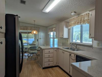 Photo 3 of 18 of home located at 2434 Bogie Circle Lot 585 Lakeland, FL 33810