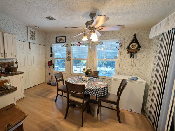 1995 Fleetwood Mobile Home