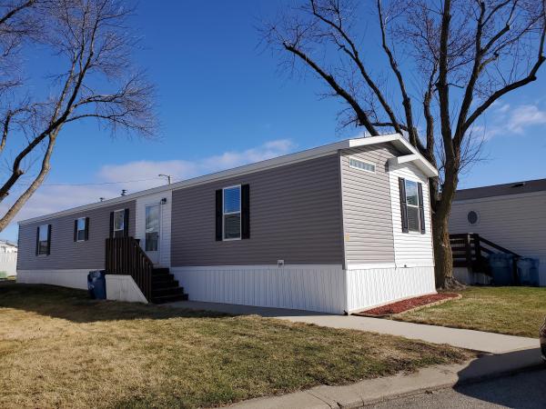 Photo 1 of 2 of home located at 6508 North Avenue SW Lot 13 Cedar Rapids, IA 52404