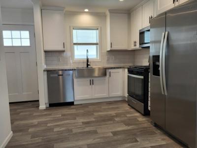 Photo 2 of 19 of home located at 1143 Bayside Road Elgin, IL 60123