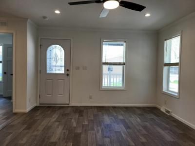 Photo 4 of 19 of home located at 1143 Bayside Road Elgin, IL 60123