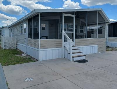 Photo 2 of 15 of home located at 37549 Chancey Road 141 Zephyrhills, FL 33541