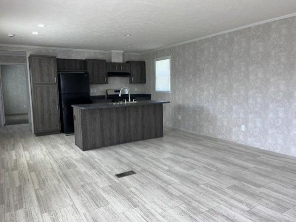 2025 Fairmont Homes Velocity Mobile Home