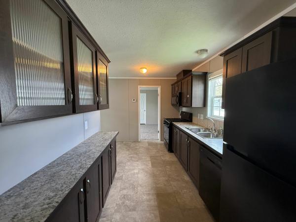 Photo 1 of 2 of home located at 308 Edgewood Drive Belleville, MI 48111