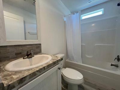 Photo 4 of 17 of home located at 449 Dawn Street Lakeland, FL 33815