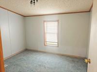 2001 Liberty NU285663 Manufactured Home