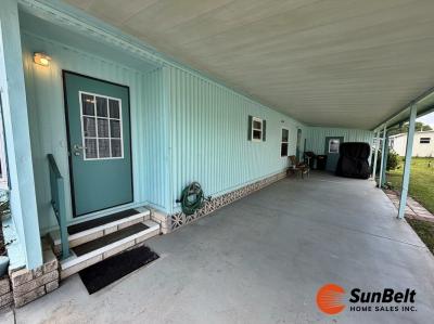 Photo 3 of 28 of home located at 87 Sea Fern Drive Leesburg, FL 34788