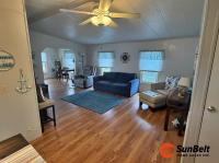 1985 TWIN Mobile Home