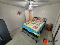 1985 TWIN Mobile Home