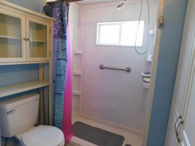 Photo 3 of 19 of home located at 6505 Aloha Drive, Lot #143 Bradenton, FL 34207