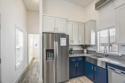 Photo 4 of 12 of home located at 1700 El Camino Real #10-10 South San Francisco, CA 94080