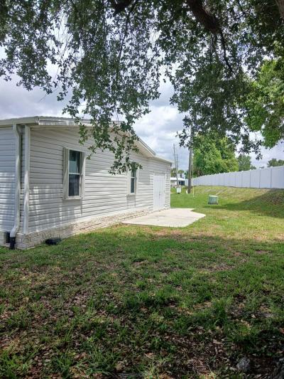 Photo 3 of 27 of home located at 5601 Duncan Rd #7 Punta Gorda, FL 33982