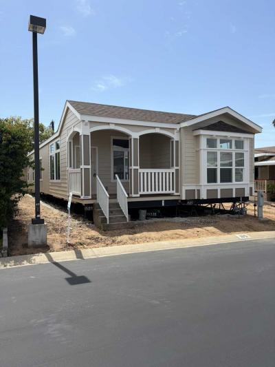 Photo 2 of 16 of home located at 1245 W Cienega Ave #195 San Dimas, CA 91773