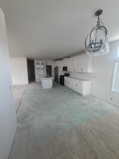 Photo 5 of 16 of home located at 1245 W Cienega Ave #195 San Dimas, CA 91773