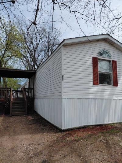 Photo 3 of 17 of home located at 301 Mantle Ave #285M Jackson, MI 49202