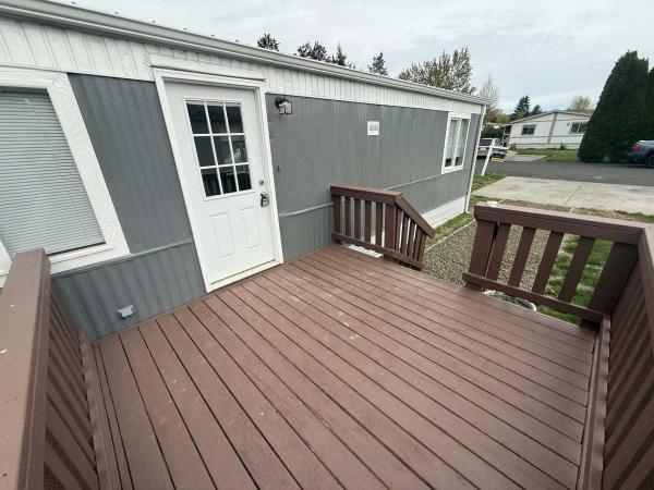 1980 Governor Mobile Home