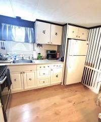AGE 40+ Mobile Home
