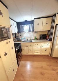 AGE 40+ Mobile Home