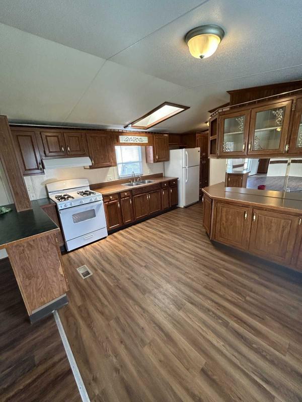 1994 Mobile Home