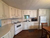 1975 Chateau Single Section Mobile Home
