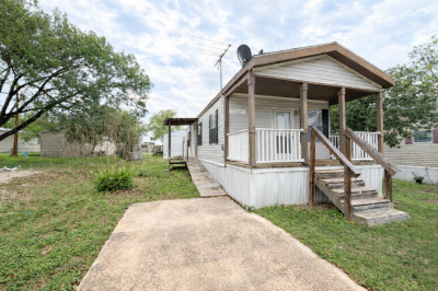 Mobile Home at 19734 Creek St. #217 Lytle, TX 78052
