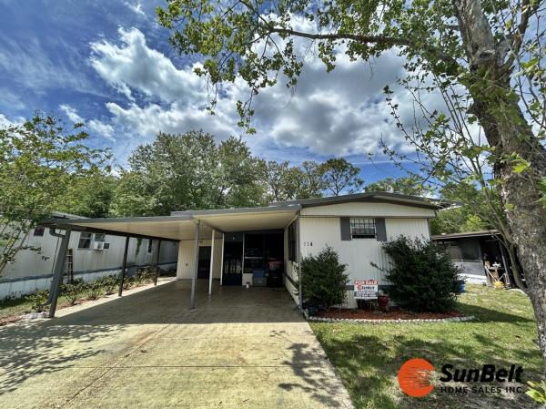 Photo 1 of 2 of home located at 5431 NE 35th Street Lot 224 Silver Springs, FL 34488