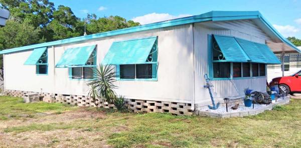 1985 AGE 45+ PARK Mobile Home