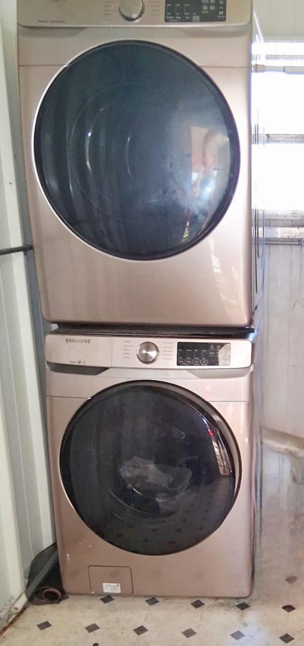 1985 AGE 45+ PARK Mobile Home
