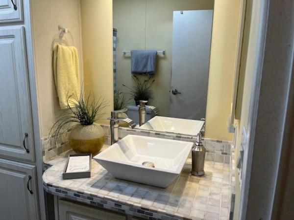 2000 Jaco Manufactured Home