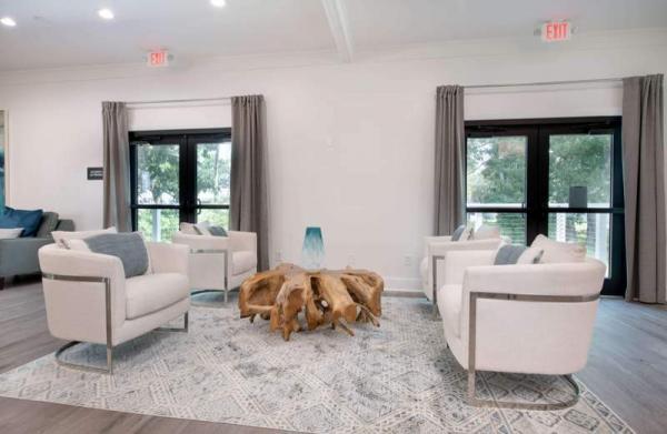 2000 Jaco Manufactured Home