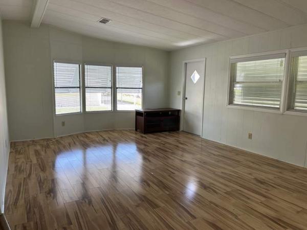 1984 CORO Manufactured Home