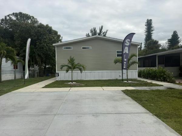 Photo 1 of 2 of home located at 1531 Drexel Rd, Lot #358 West Palm Beach, FL 33417