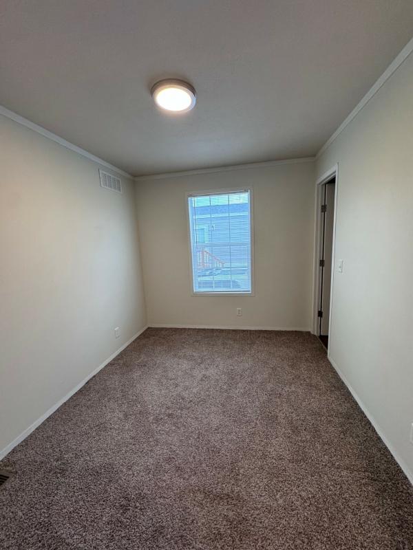 2015 Clayton 76747 Mobile Home
