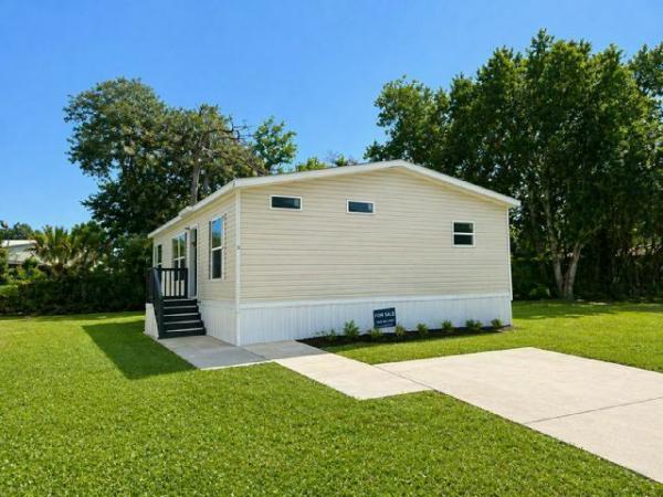 2017 CLAYTON Mobile Home For Sale